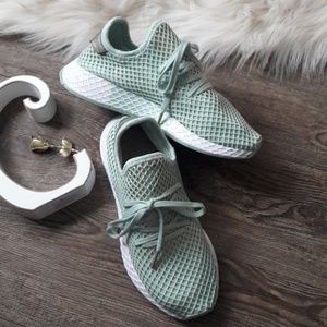 NEW adidas Deerupt